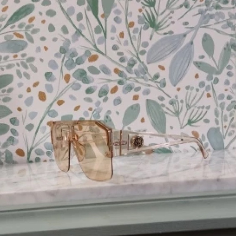 Brand new clear frames - Picture 6 of 8